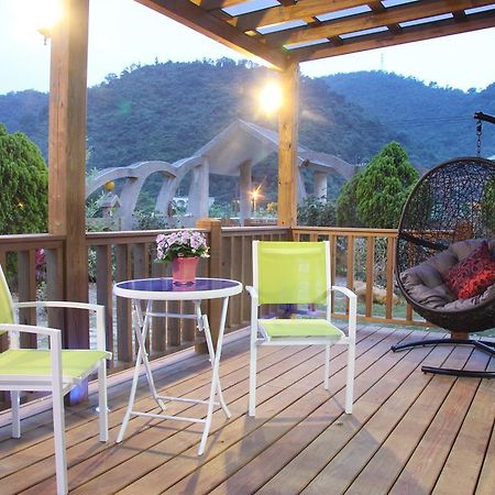 Pomelo B&B Дуншань Экстерьер фото