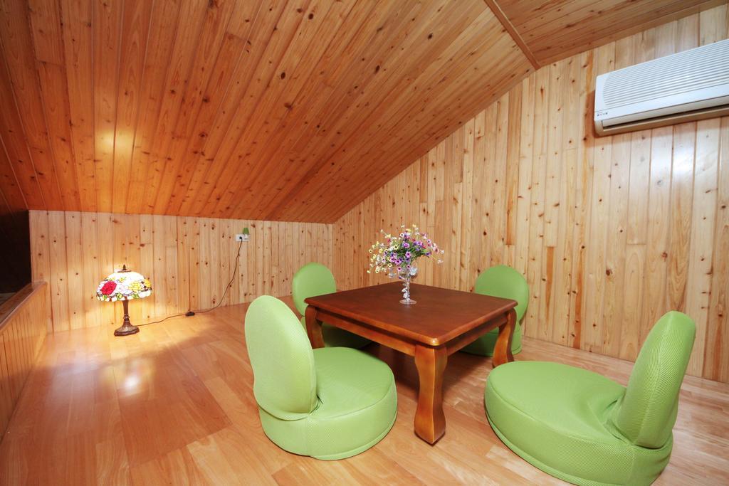 Pomelo B&B Дуншань Экстерьер фото